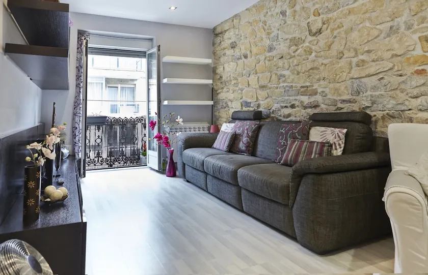 Basque Homes - Buen Pastor - Image 1
