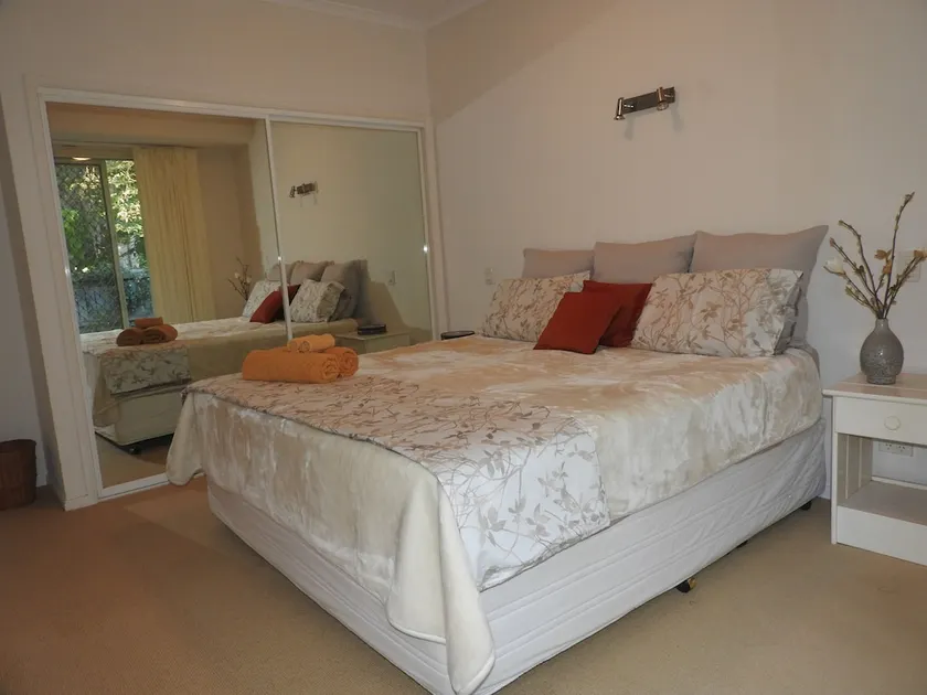 Howie's Place Noosa - Image 1