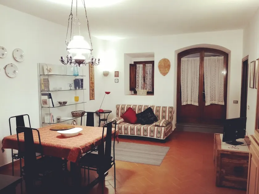 Villa Volpi nel Chianti - Image 1