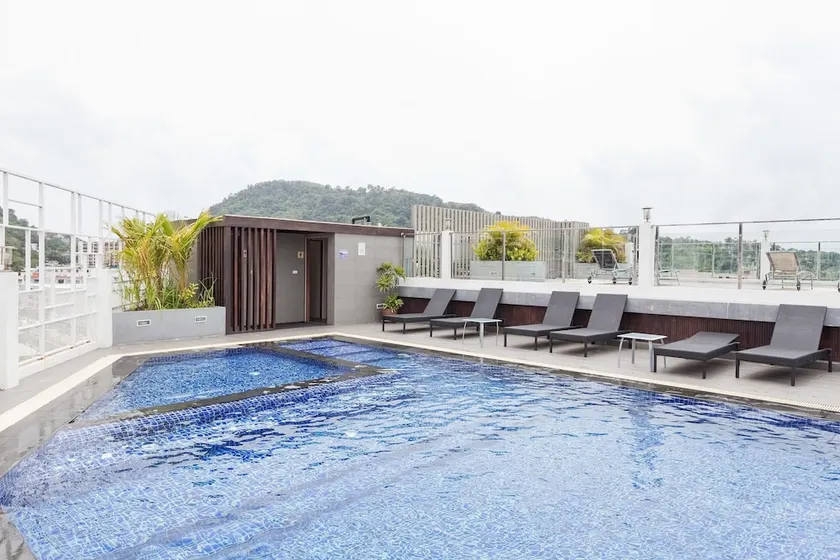 Zen Premium Phangmuang Sai Kor Road - Image 1