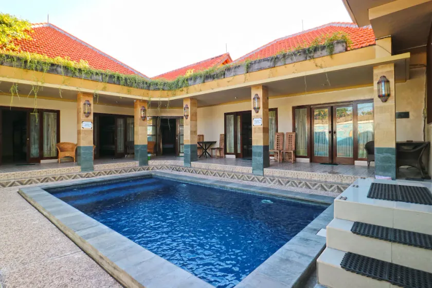 Hang Five Hostel Canggu - Image 1