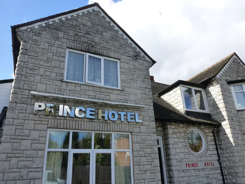 Prince Hotel - Image 1