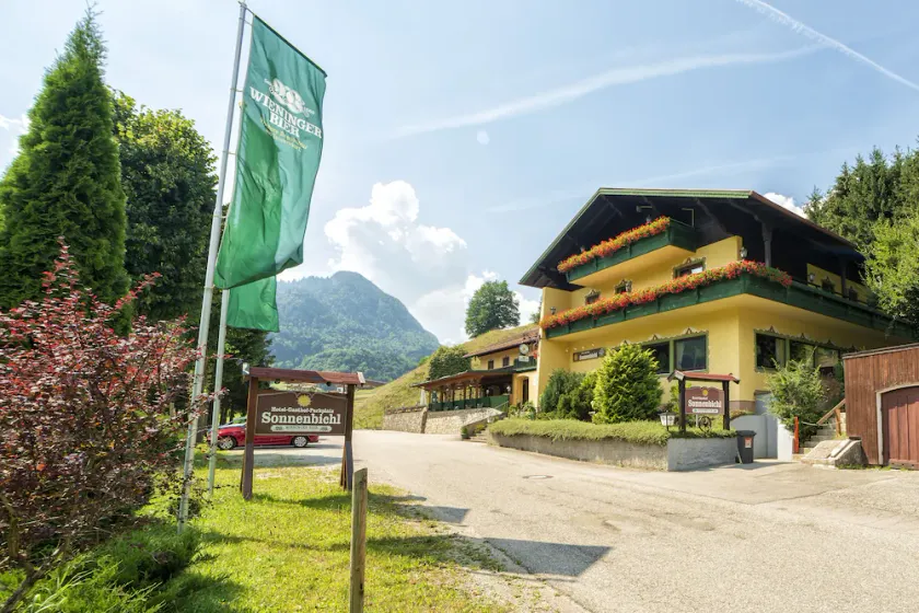 Hotel-Gasthof Sonnenbichl - Image 1