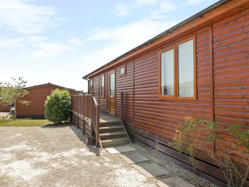 Manteason Chalet - Image 1
