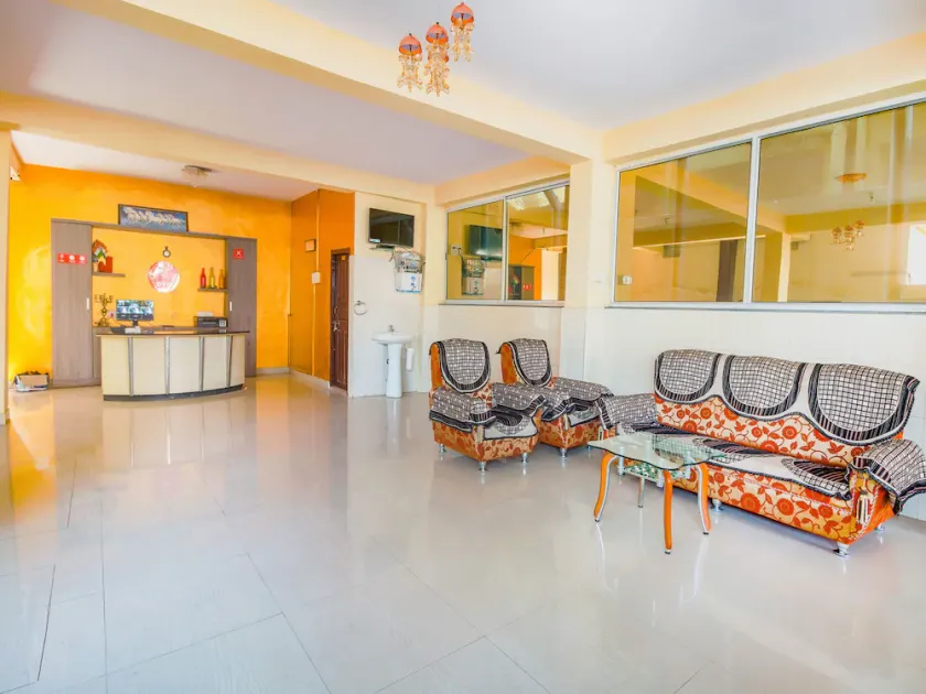 De Rest by OYO Rooms - Image 1