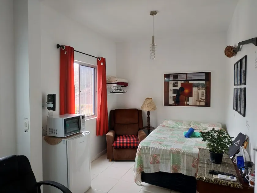 Travessa 208 - Image 1