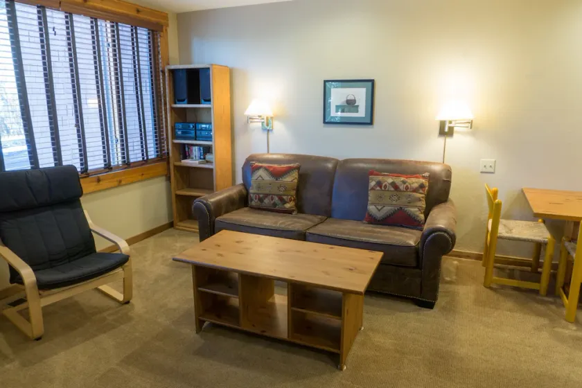 4033 Ski Trails - Image 1