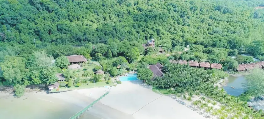 Chez Carole Resort - Image 1