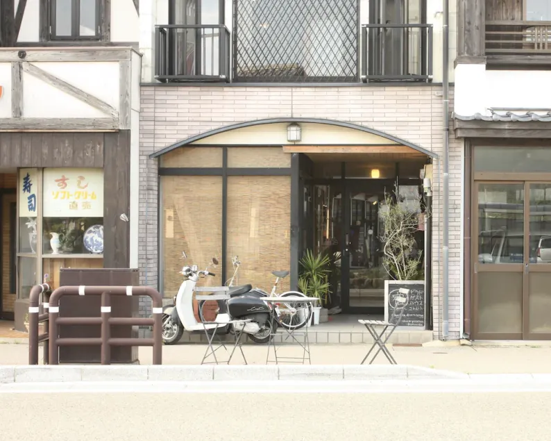 Cotonoha Guesthouse - Image 1
