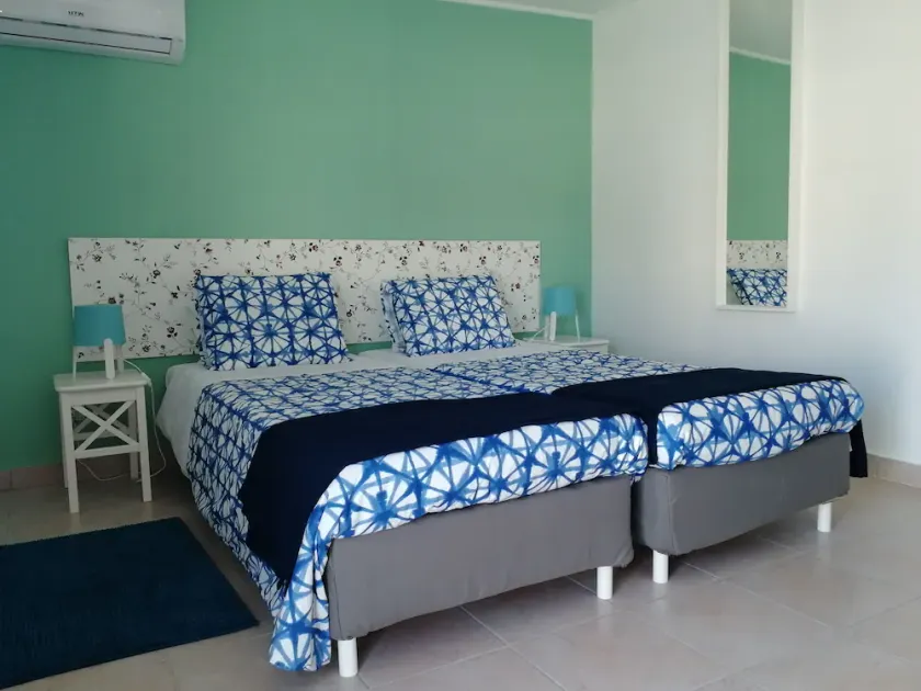 Ocean's 7-Lagos Guest House - Image 1