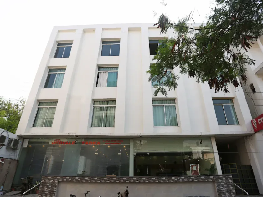 OYO 5474 Hotel Aries - Image 1