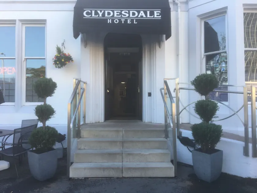 Clydesdale Hotel - Image 1