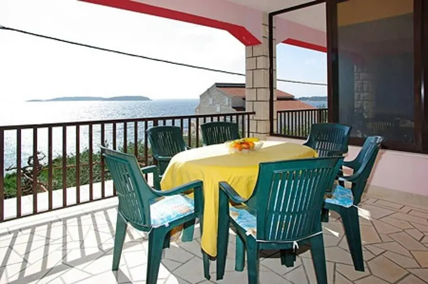 Apartment Near The Beach 1 Vela Luka - Image 1