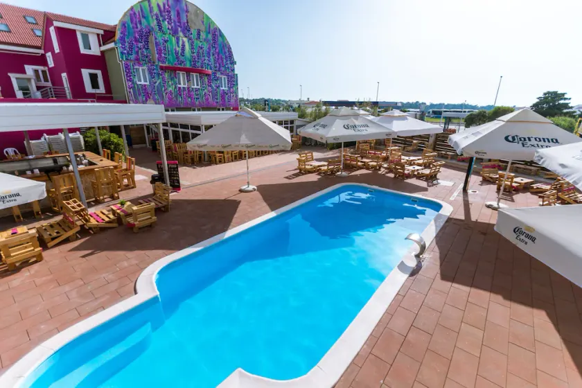 Hostel Zrce - Image 1
