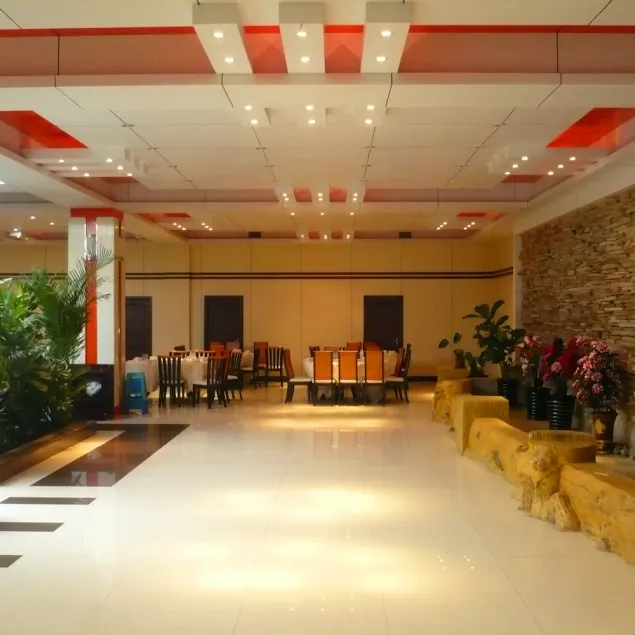 Lanyin Hotel - Image 1