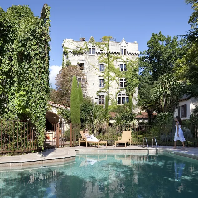 Chateau de Riell - Image 1