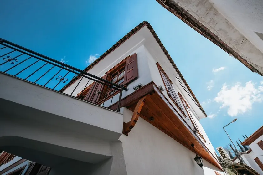 Otel Manolian - Image 1