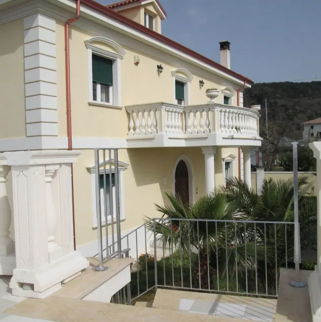 Villa Elisa B&B - Image 1