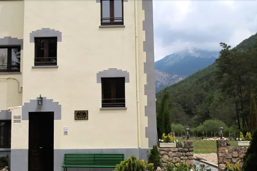 Apartamentos Cal Mosqueta - Image 1