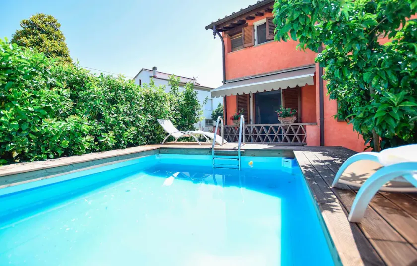 Stunning Home in Massarosa With 3 Bedrooms, Wifi and Outdoor Swimming Pool - Image 1