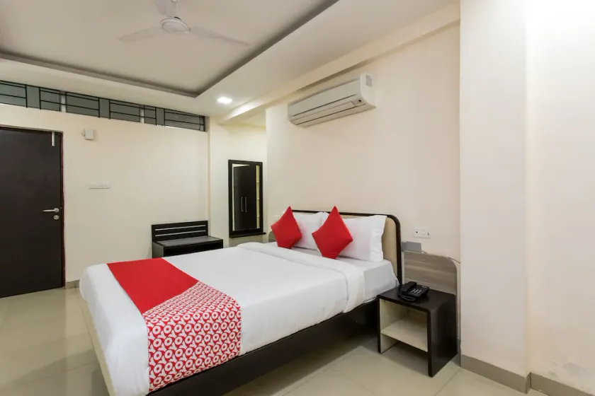 Shri Ramkrishna Bagh By OYO Rooms - Image 1