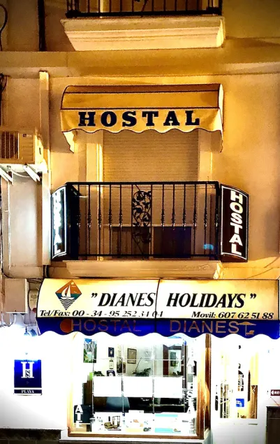 Hostal Dianes - Image 1