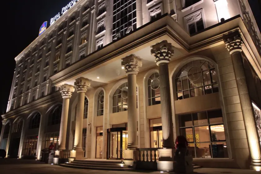 Royal Phoenix Hotel Beijing - Image 1
