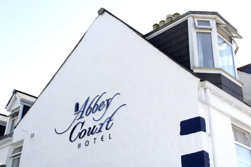 Abbey Court Hotel - Image 1