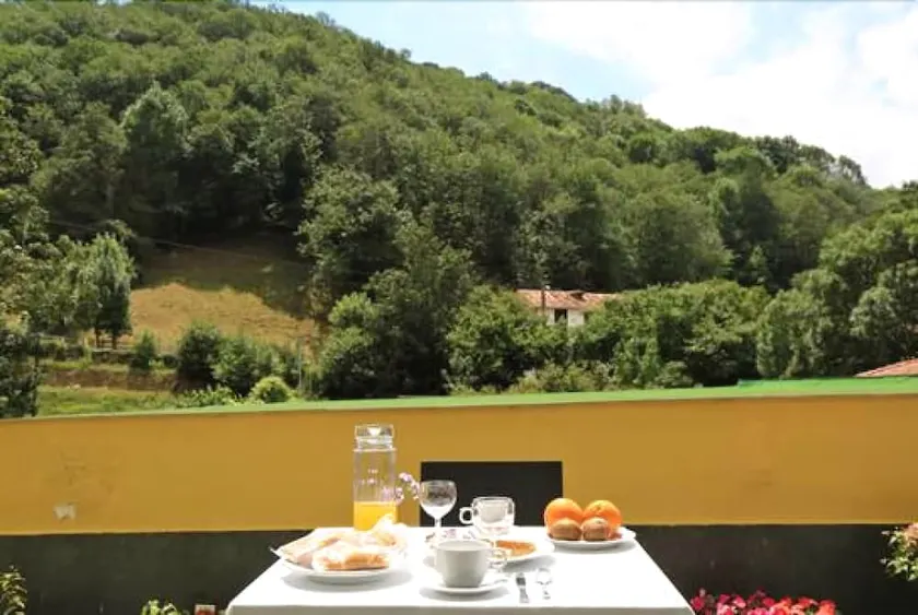 Hotel VIDA Santa Cristina - Image 1