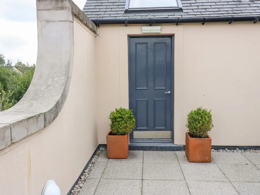 2 Mcadam House - Image 1