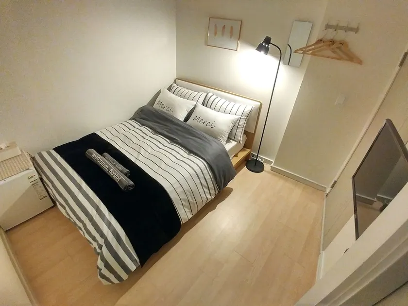 Welcomm Hostel - Image 1