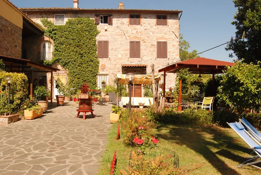 Lucca Stonehouse - Image 1
