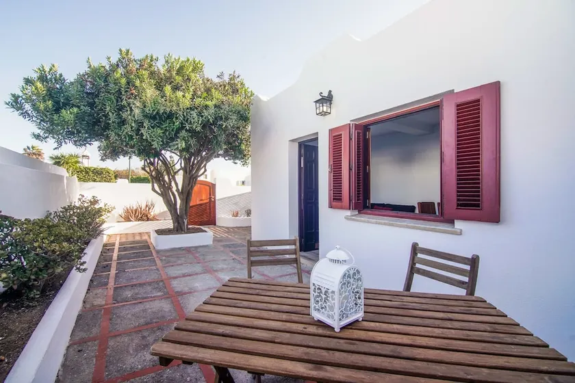 Sunset Apartment - Image 1