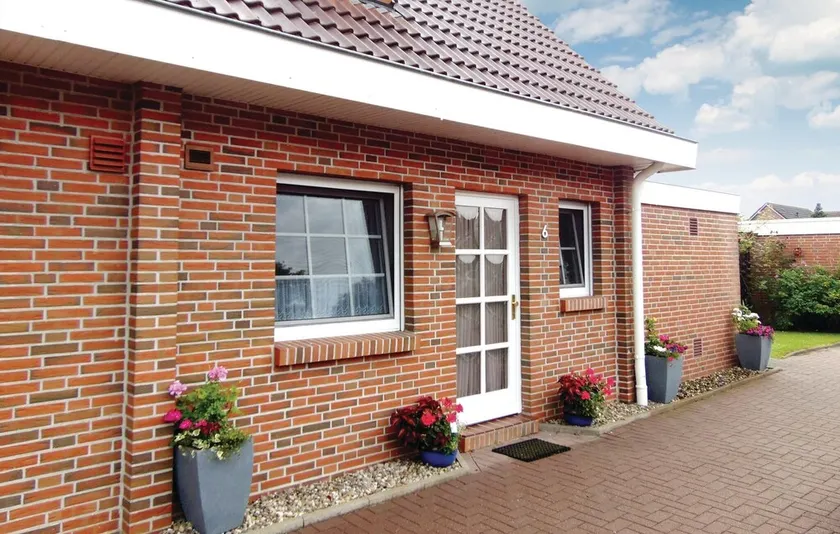 Stunning Home in Wittmund/altfunnixsiel With 2 Bedrooms - Image 1