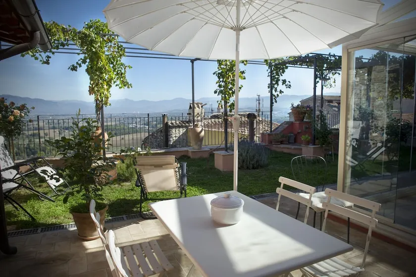 B&B Casanise - Image 1