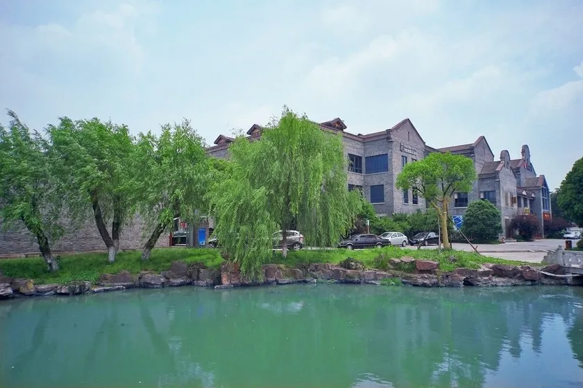 Jiaxing Meiwan Modern City Hotel - Image 1
