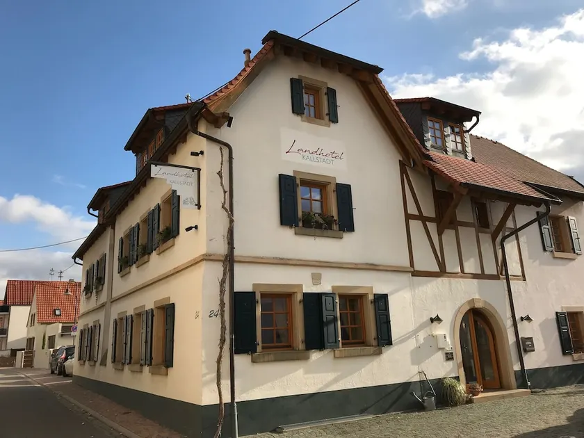 Müller's Landhotel - Image 1
