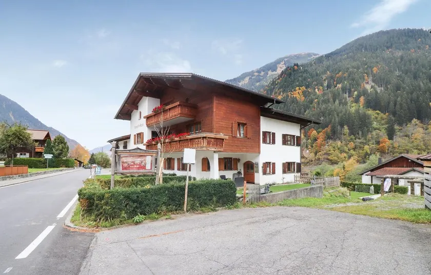 Beautiful Apartment in St. Gallenkirch With 4 Bedrooms and Wifi - Image 1