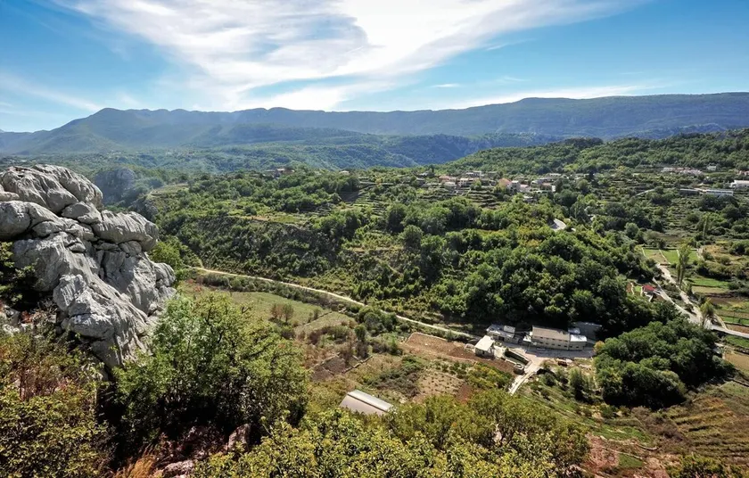 Amazing Home in Omis With Wifi and 3 Bedrooms - Image 1
