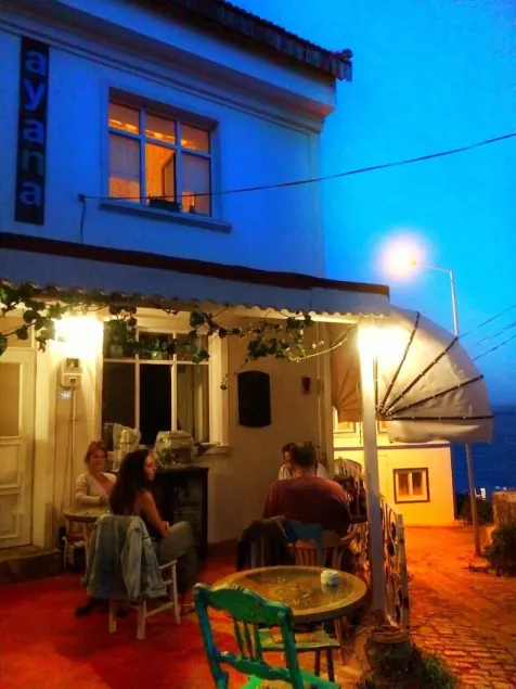 Ayana Guesthouse - Image 1