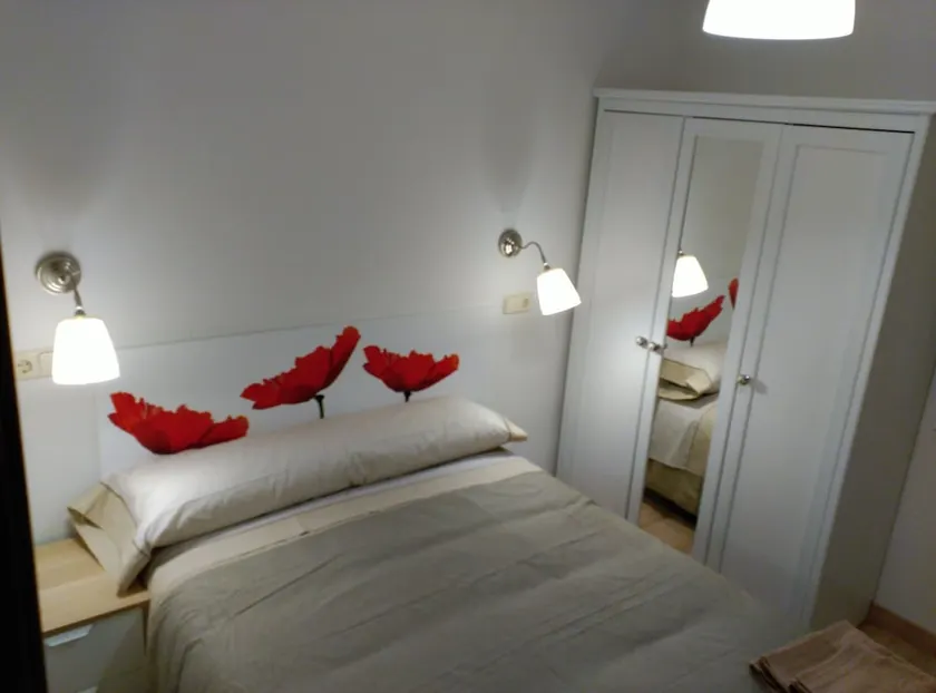 Madrid Rent 5 - Image 1