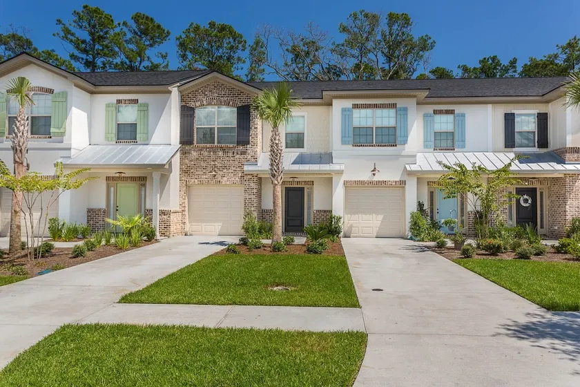 403 Mariners Circle by Hodnett Cooper - Image 1