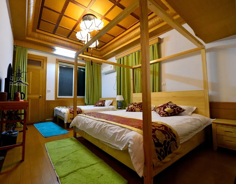 Wuzhen Small Town Story Inn - Image 1