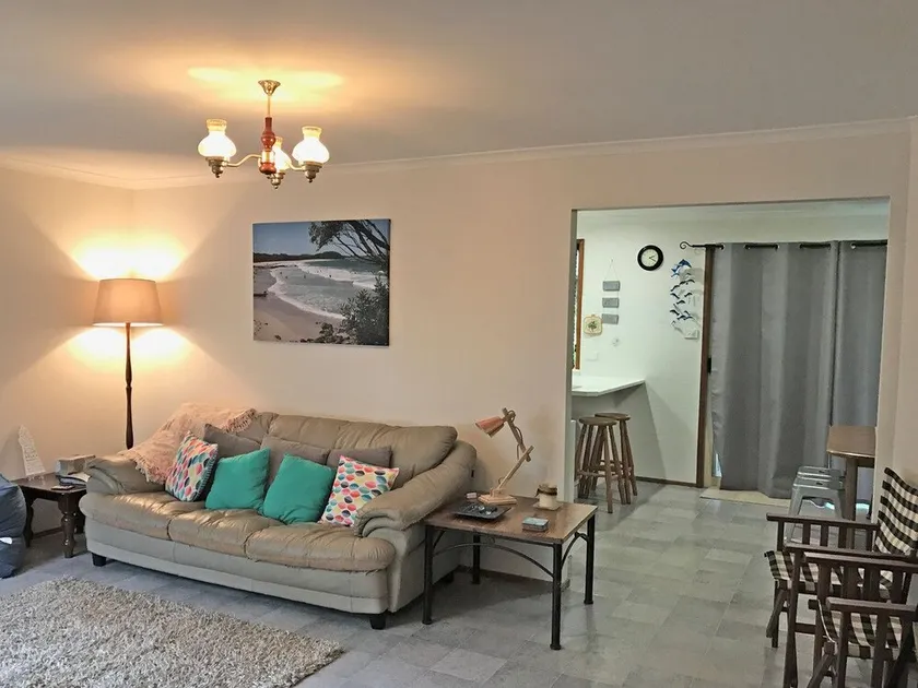 Narrawallee Escape - Image 1