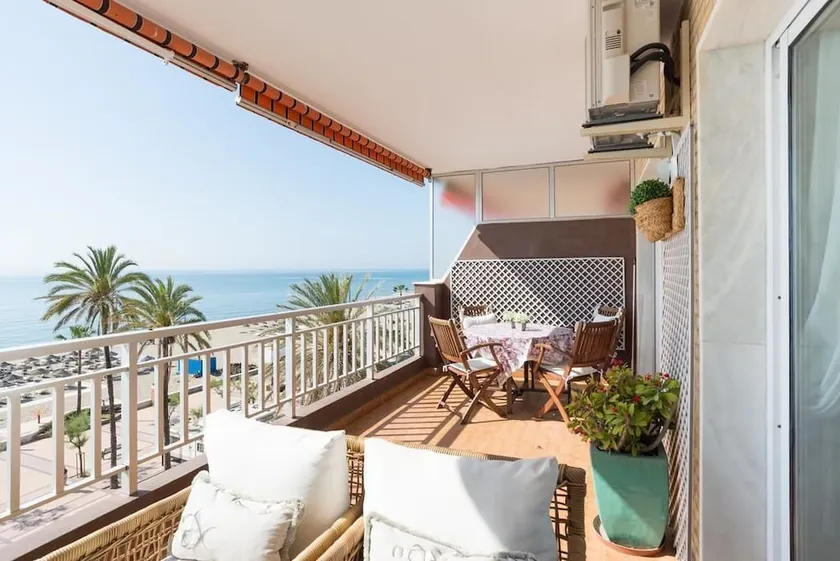 MalagaSuite Palm Beach Fuengirola - Image 1
