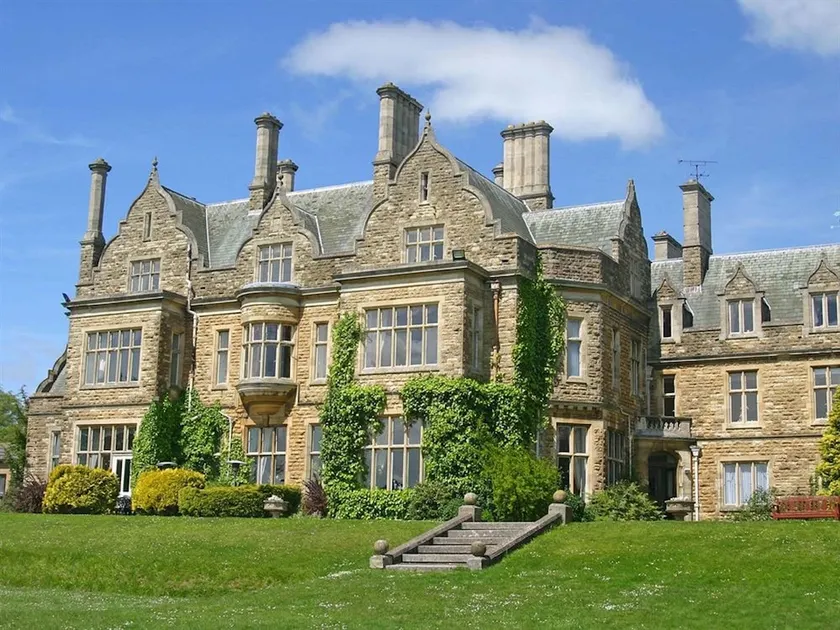 Branston Hall Hotel - Image 1