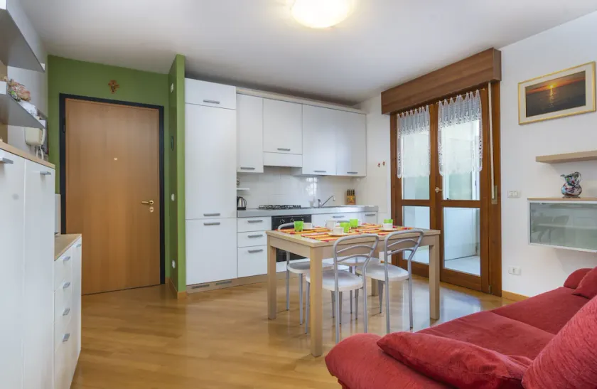 Ai Gelsomini - Lovely Flat with Terrace and Parking! - Image 1