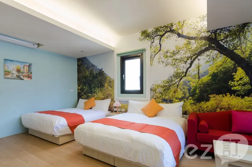 Rainbow House - Image 1