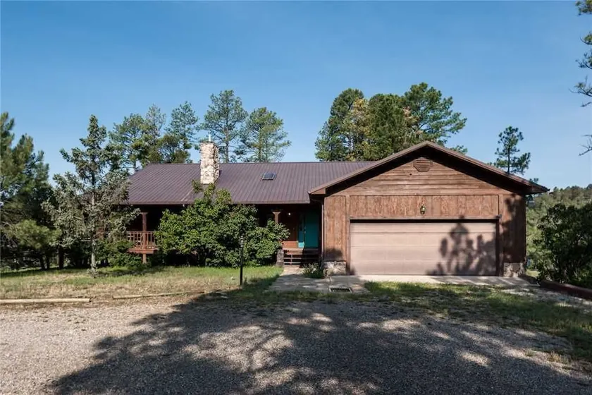 Amy's Little Ponderosa - Image 1