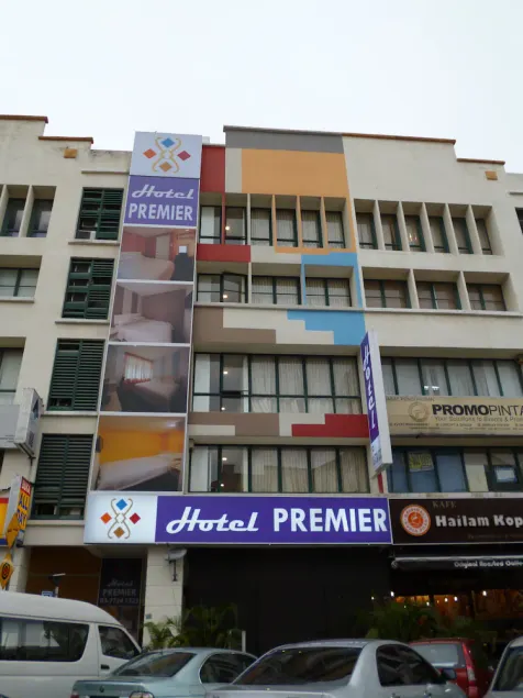 Hotel Premier - Image 1